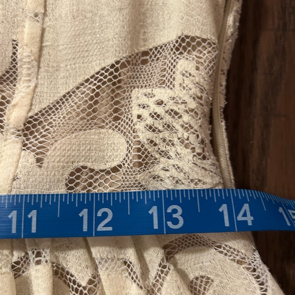 Delicate Tracy Reese Cream Backless Lace Dress, Cotton, Cute Back Open Design - Picture 10 of 10